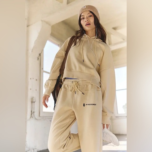 NWT FREE PEOPLE MOVEMENT Undefeated Set | Magnolia MSRP $148 Size S Oversized - Picture 5 of 13